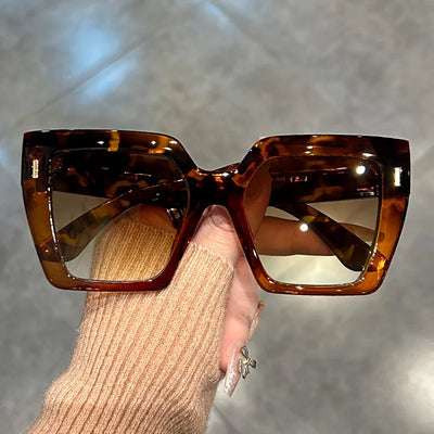 Gradient Fashion Sunglasses Large Square Rectangle Frame Anti-Reflective Lens Sport Eyewear Summer Beach Party Accessory